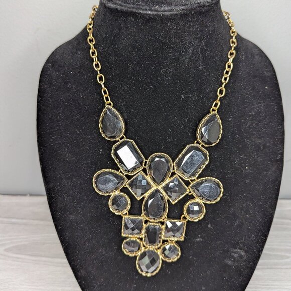 Gold Tone & Black Faceted Gems Statement Bib Necklace w/ Lobster Claw Clasp - Picture 2 of 11